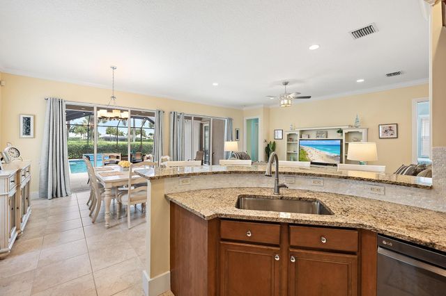 10755 La Strada, West Palm Beach, FL 33412