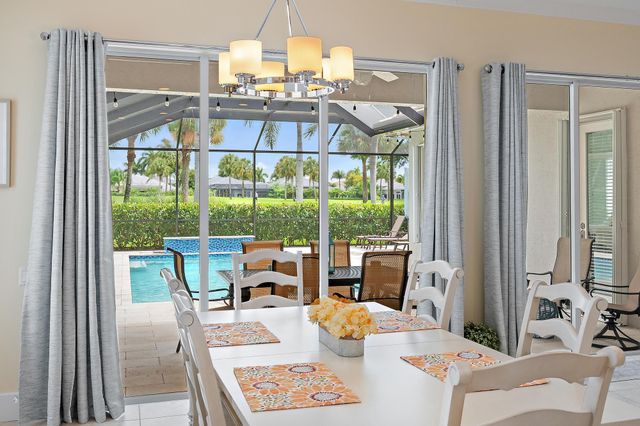10755 La Strada, West Palm Beach, FL 33412