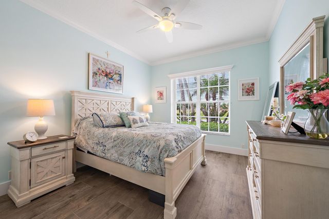 10755 La Strada, West Palm Beach, FL 33412