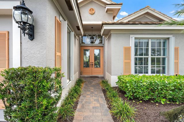 10755 La Strada, West Palm Beach, FL 33412