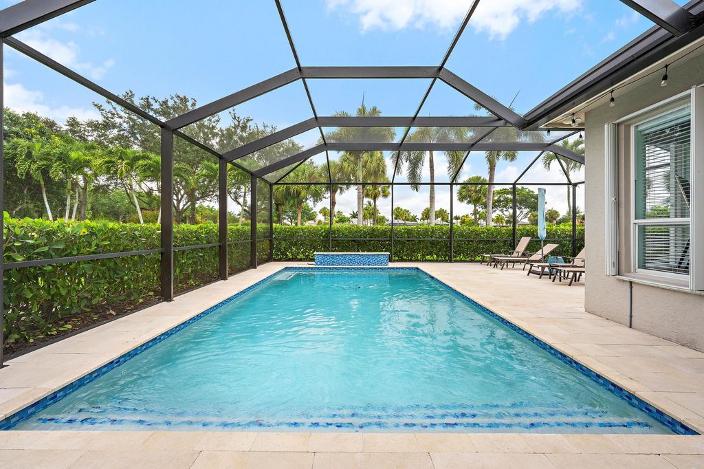 10755 La Strada, West Palm Beach, FL 33412