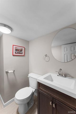 1517 Shadyside Lane, St Louis, MO 63146