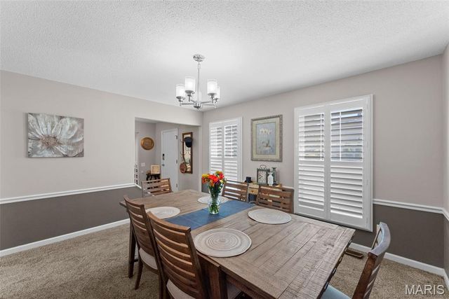 1517 Shadyside Lane, St Louis, MO 63146