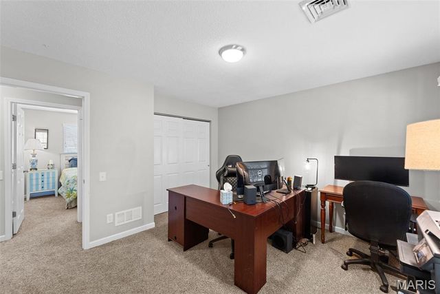 1517 Shadyside Lane, St Louis, MO 63146