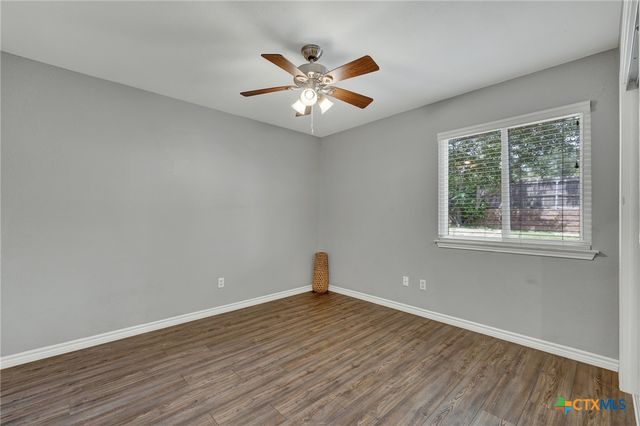 1905 Castle Gate Circle, San Marcos, TX 78666