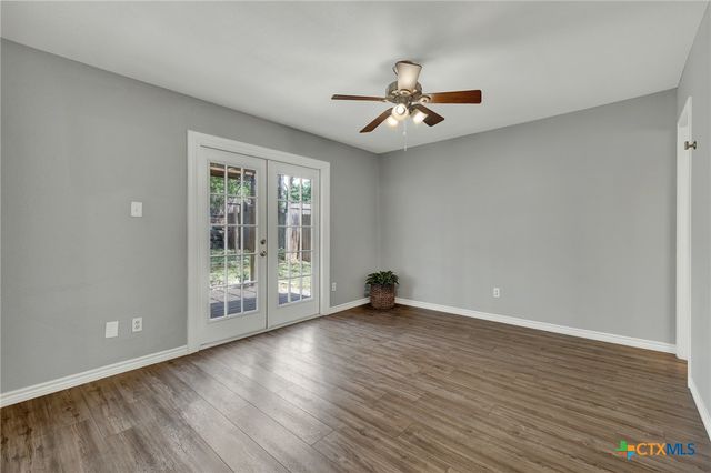 1905 Castle Gate Circle, San Marcos, TX 78666