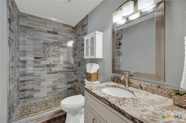 1905 Castle Gate Circle, San Marcos, TX 78666