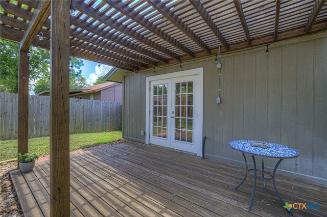 1905 Castle Gate Circle, San Marcos, TX 78666