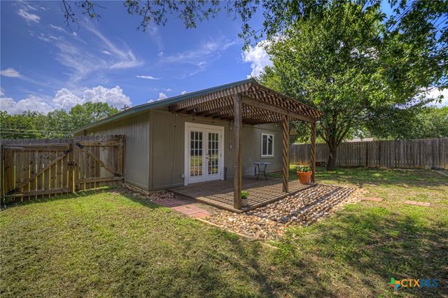 1905 Castle Gate Circle, San Marcos, TX 78666