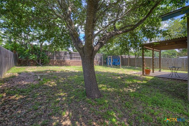 1905 Castle Gate Circle, San Marcos, TX 78666