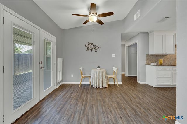 1905 Castle Gate Circle, San Marcos, TX 78666