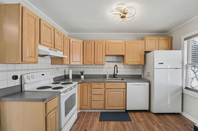 1208 Lear Court, Rochester Hills, MI 48307