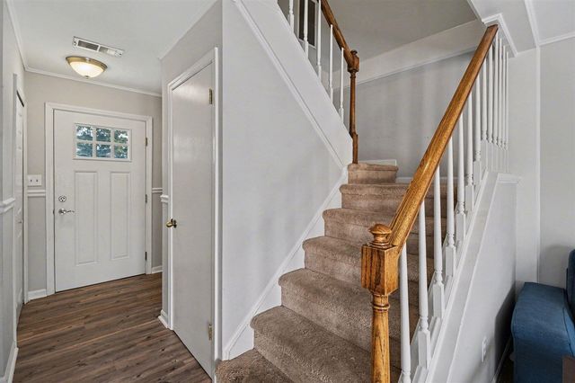 1208 Lear Court, Rochester Hills, MI 48307