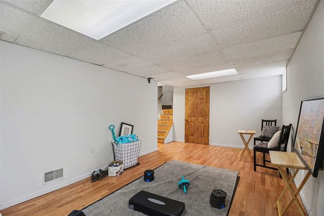 1208 Lear Court, Rochester Hills, MI 48307