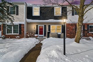 1208 Lear Court, Rochester Hills, MI 48307