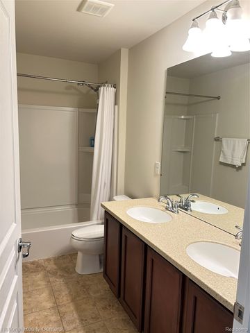 45303 Bartlett Drive, Novi, MI 48377