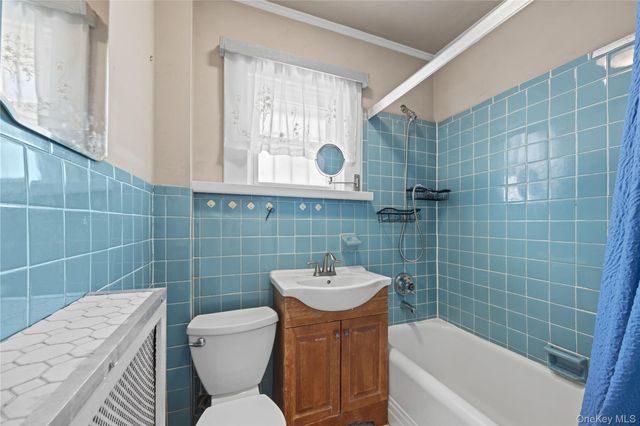 510 Morrispark, Bronx, NY 10462