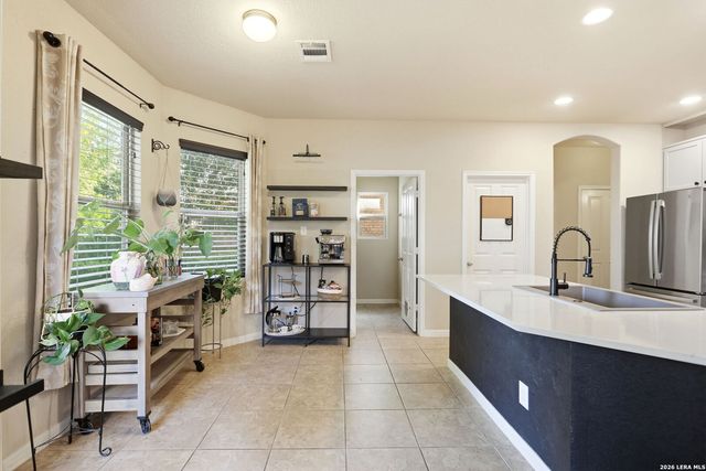 8818 Padie Smt, San Antonio, TX 78251