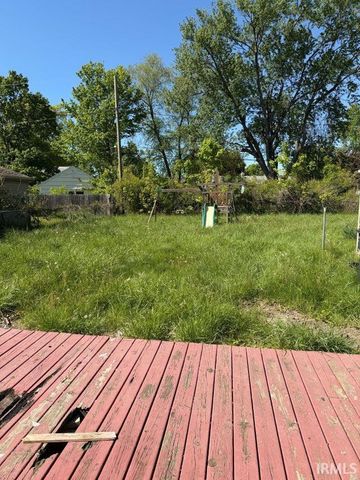 1415 E Ireland Road, South Bend, IN 46614