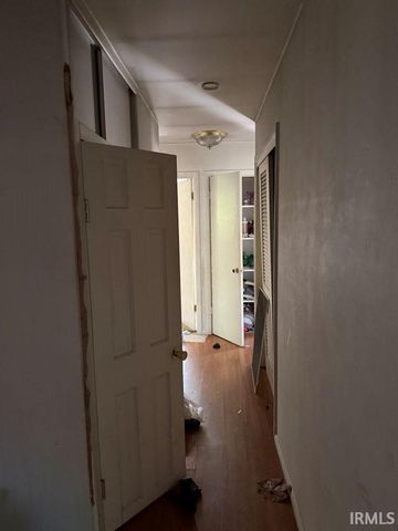 1415 E Ireland Road, South Bend, IN 46614