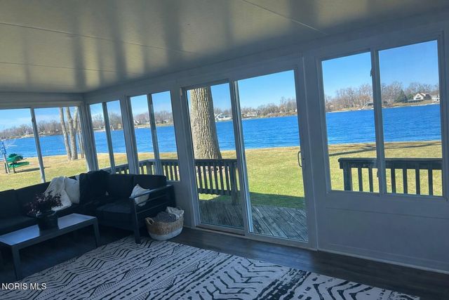 608 Oneida Drive, Montpelier, OH 43543