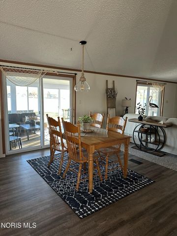 608 Oneida Drive, Montpelier, OH 43543