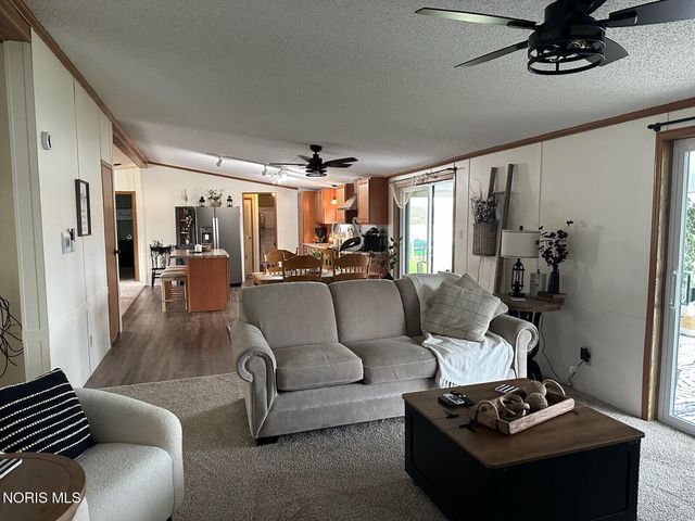 608 Oneida Drive, Montpelier, OH 43543