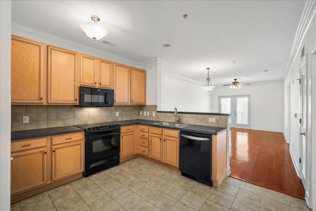 2244 Ashley Crossing Drive 1236, Charleston, SC 29414