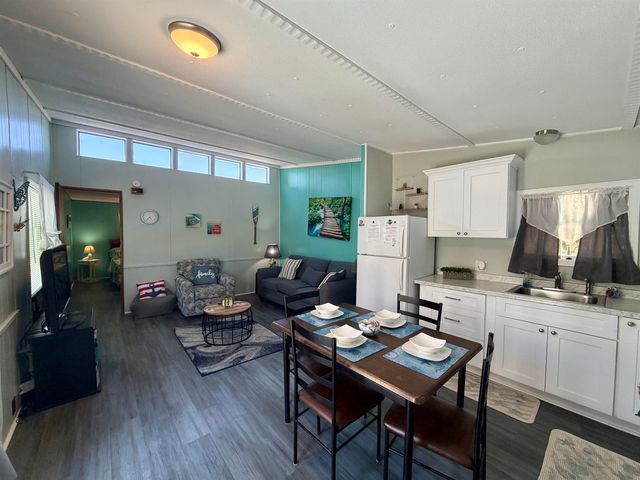 1672 Falcon, Surfside Beach, SC 29575