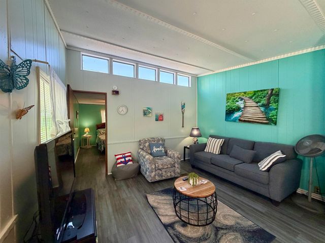 1672 Falcon, Surfside Beach, SC 29575