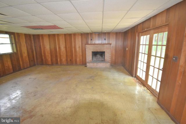 9943 BOYDS TURN RD, Owings, MD 20736