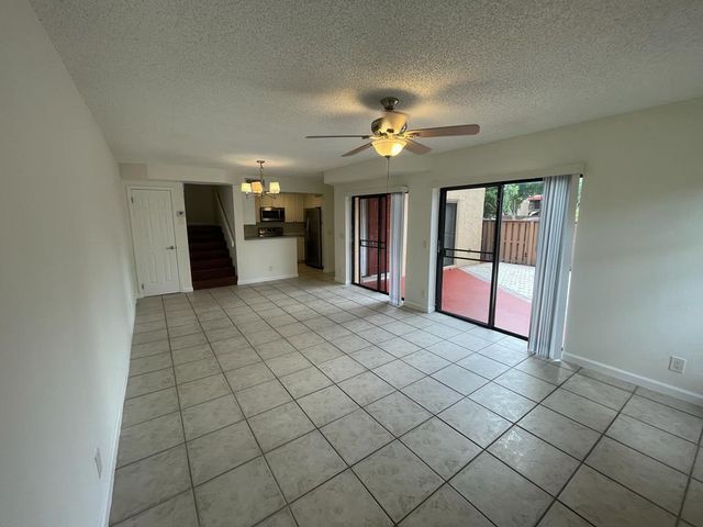 8243 Thames Boulevard D, Boca Raton, FL 33433