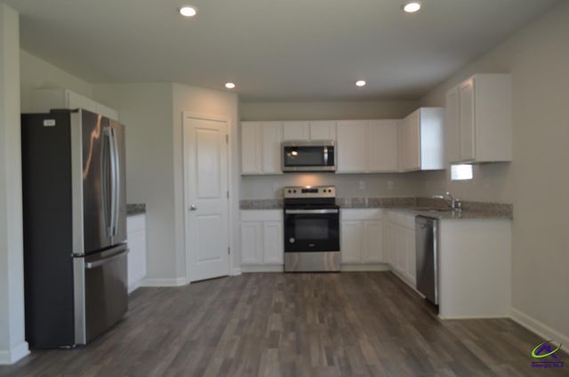 708 Coopers Landing, Macon, GA 31216