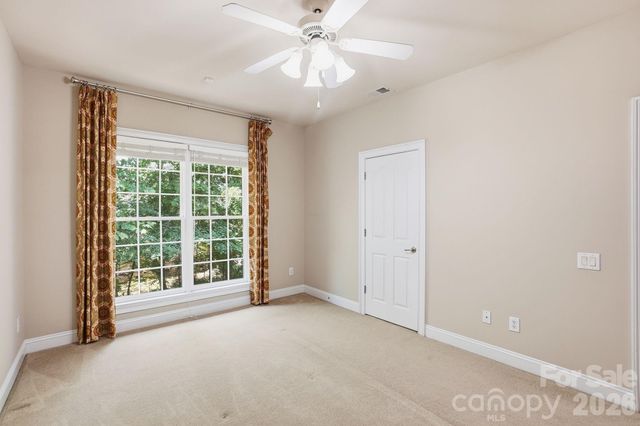 11649 James Richard Drive, Charlotte, NC 28277