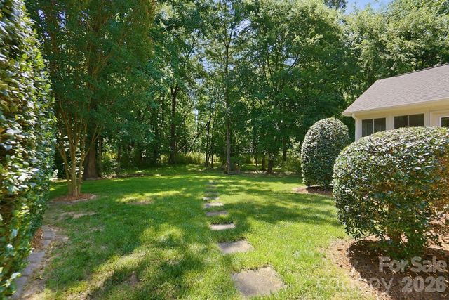 11649 James Richard Drive, Charlotte, NC 28277