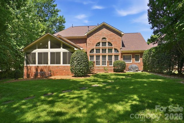11649 James Richard Drive, Charlotte, NC 28277