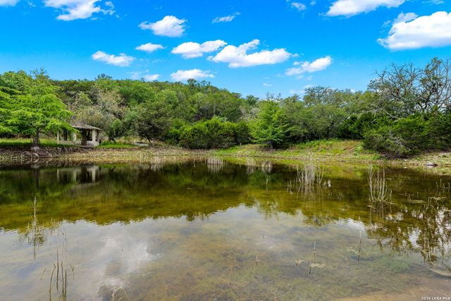 240 Aqua Vista, Kerrville, TX 78070