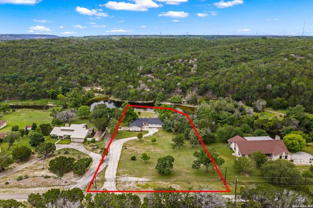 240 Aqua Vista, Kerrville, TX 78070