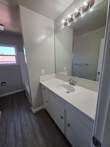1416 Tully Rd, Modesto, CA 95350
