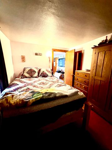 702 S Oak Street, Kendallville, IN 46755