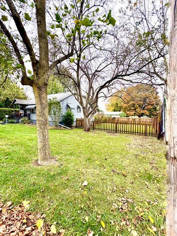 702 S Oak Street, Kendallville, IN 46755