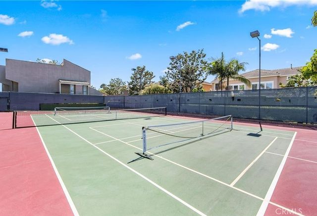 18697 Club, Huntington Beach, CA 92648