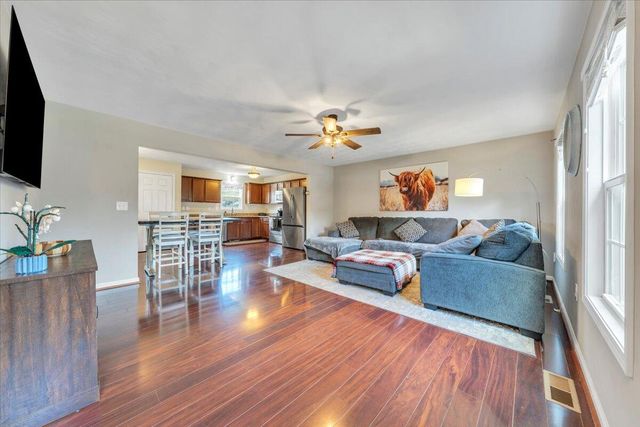 548 Old Fort RD, Rocky Mount, VA 24151