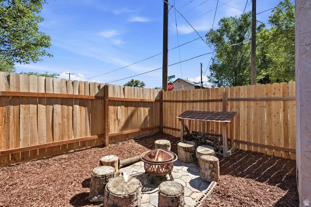 3800 S 300 E, Salt Lake City, UT 84115
