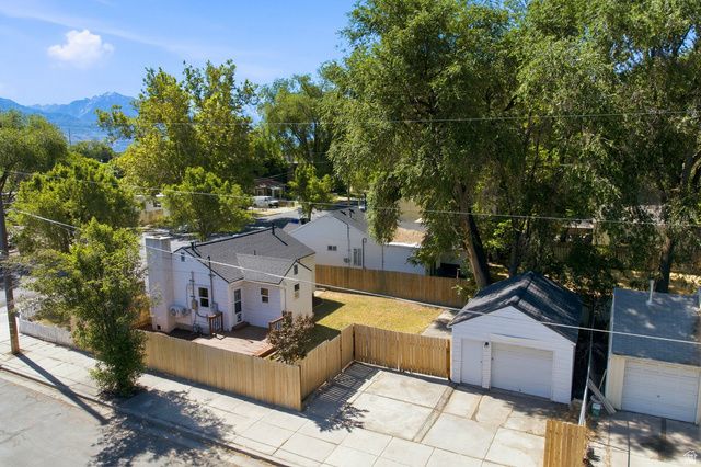 3800 S 300 E, Salt Lake City, UT 84115