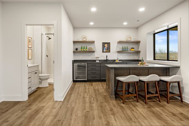 8226 Buckley Court, Johnston, IA 50131