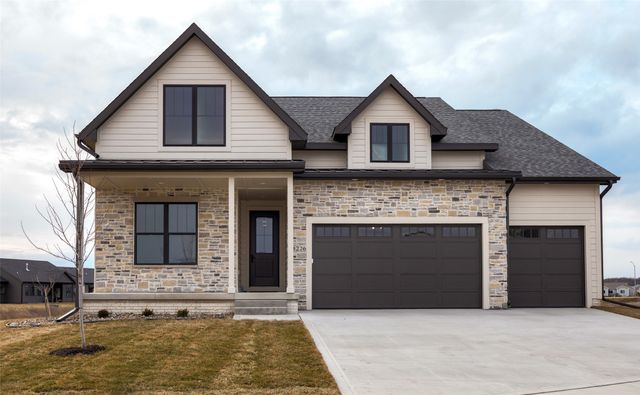 8226 Buckley Court, Johnston, IA 50131