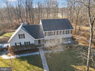 196 JOLINE DR, Clear Brook, VA 22624