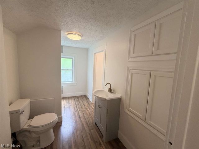 548 Cuyahoga Street, Kent, OH 44240