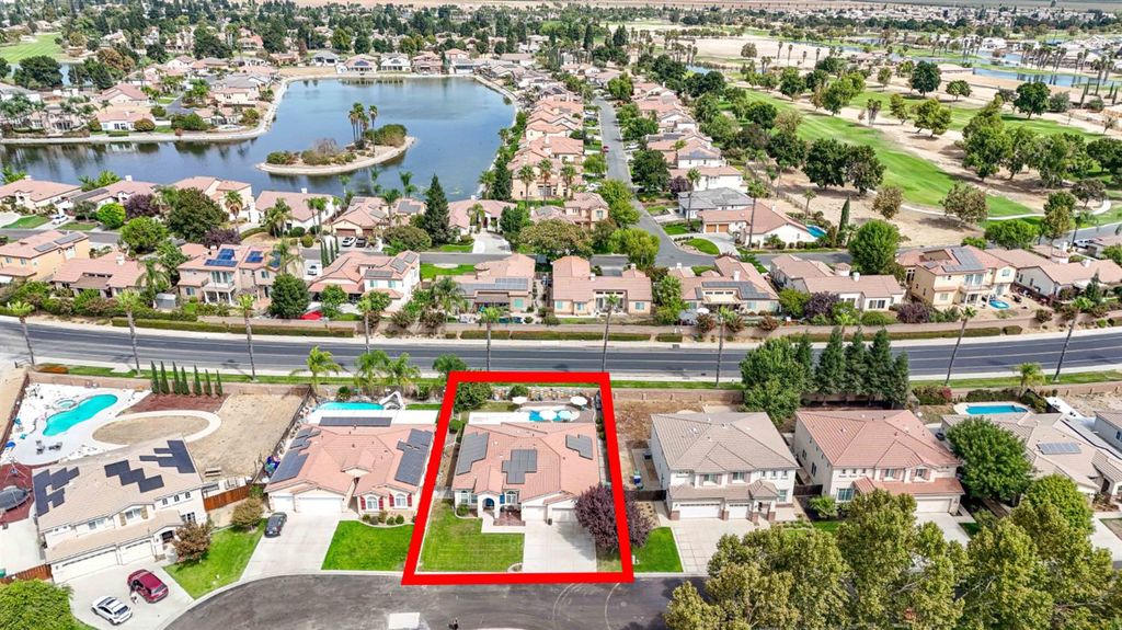 Image 48 of property listing at 9020 Hunters Creek Way, Chowchilla, CA 93610